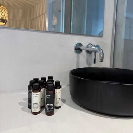 홈스테이 Value For Money Center Designer Spacious *