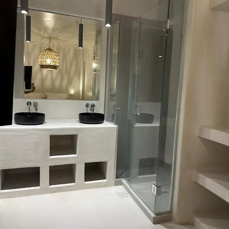 Value For Money Center Designer Spacious *