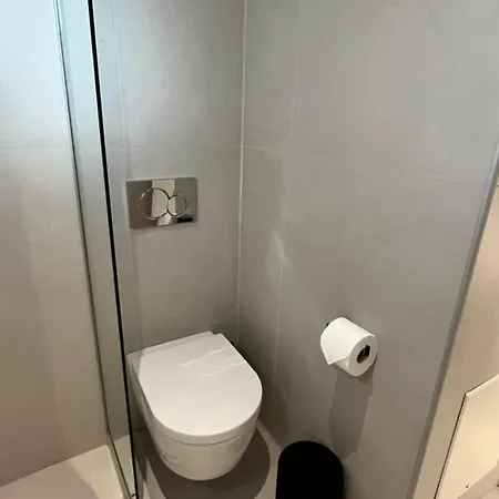 Value For Money Center Designer Spacious Homestay Naousa (Paros)